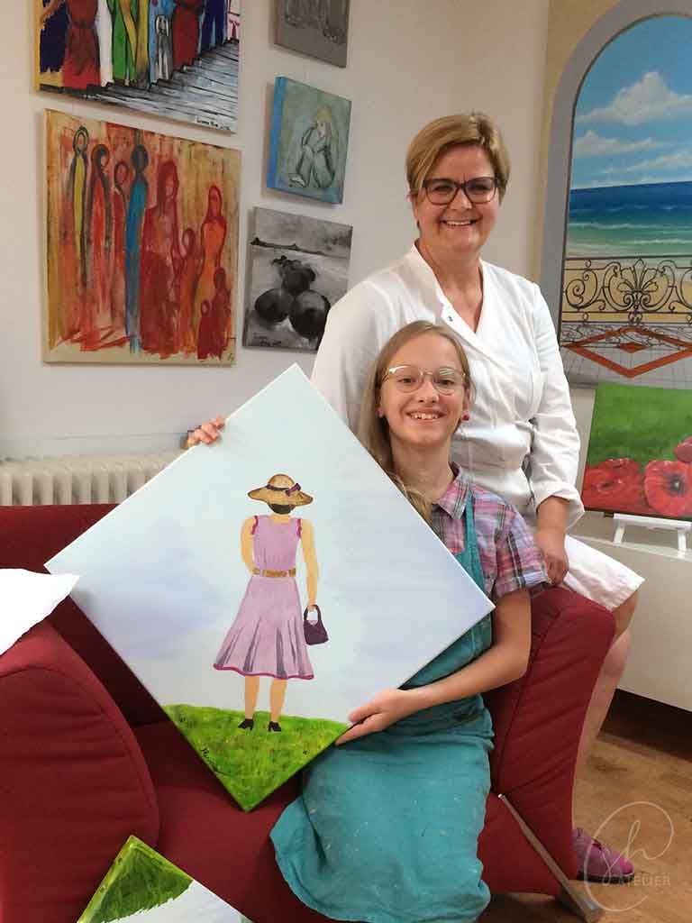 Gerne stehe ich mit Rat und Tat den Künstlern zur Seite.